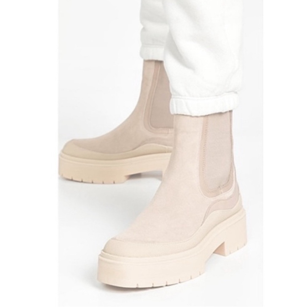 Sam Edelman Lulia Chelsea Heeled Boots Pull On Off White Chunky Cowhide Suede